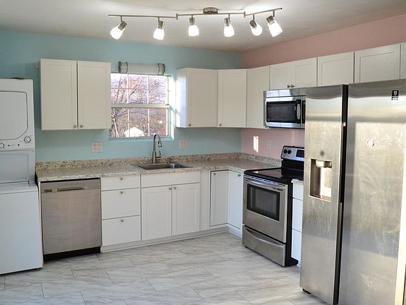 4th image of 1502 Poplar Ave