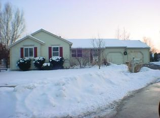 1715 Rutgers Ct, Naperville, IL 60565