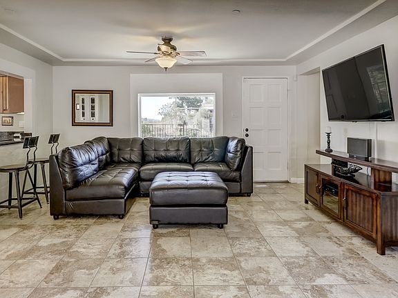 3rd image of 24 Panorama Dr