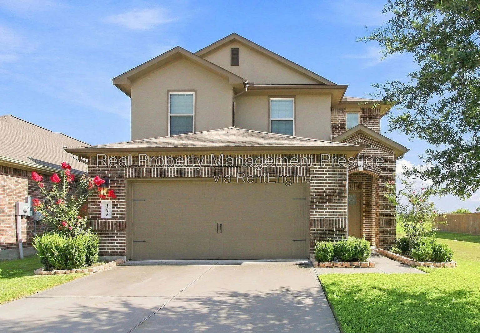 4 bed, 2.5 bath, 2100 sqft, $2,695 — Photo 1