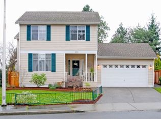 673 Newport Ct NE, Renton, WA 98056