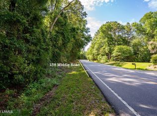 138 Middle Rd, Beaufort, SC 29907