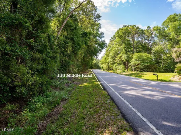 138 Middle Rd, Beaufort, SC 29907