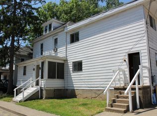 19 Oak St APT F, Athens, OH 45701