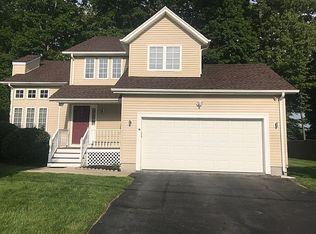 8 Celebration Way, Johnston, RI 02919