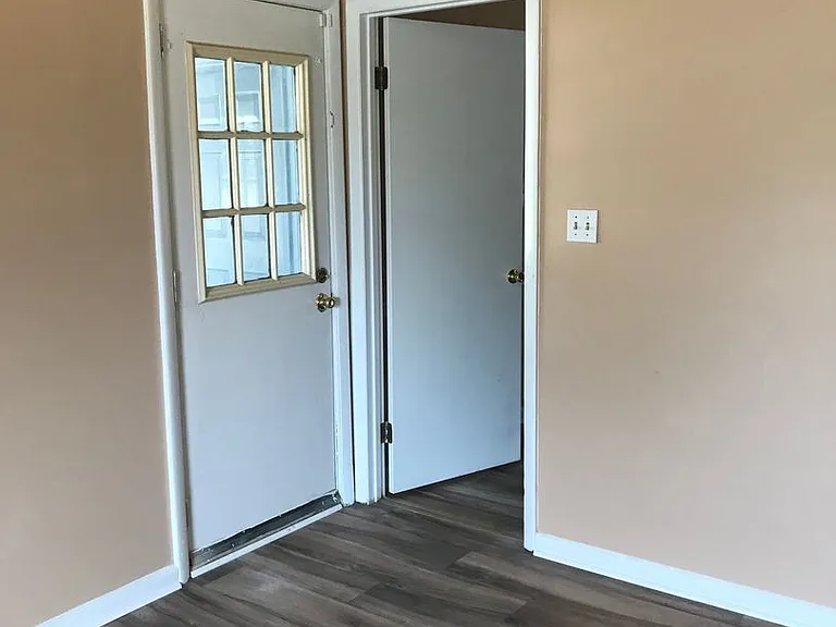 1235 Ponderosa Dr — Photo 5