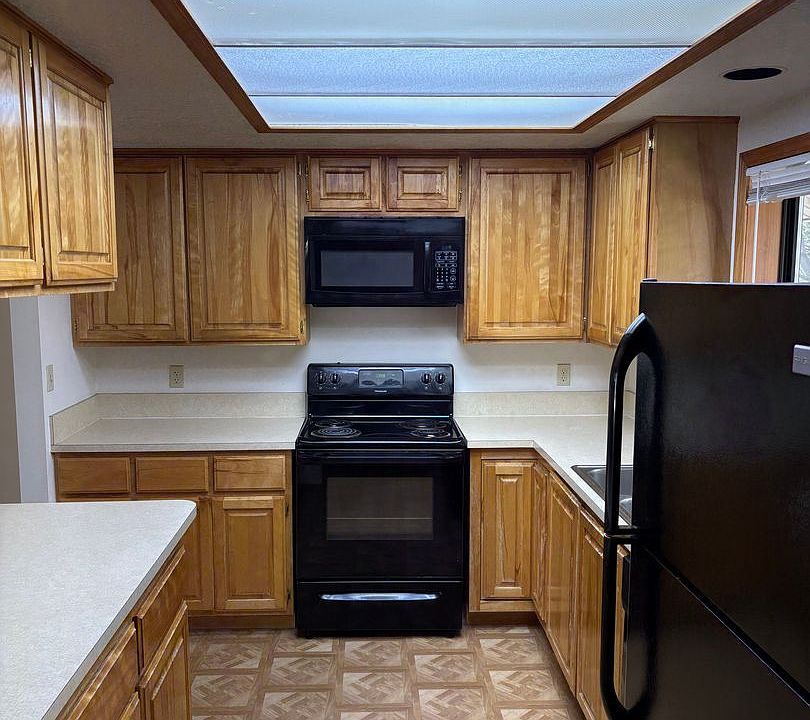 1st image of 2132 S Gekeler Ln #2164
