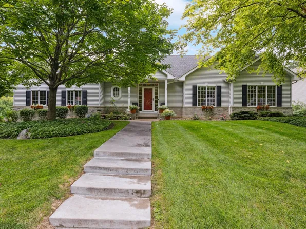 4680 Hummingbird Trl NE, Prior Lake, MN 55372