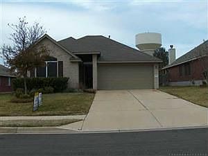 4th image of 6103 Hill Forest Dr APT B