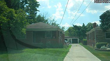 3rd image of 17720 Harvard Ave