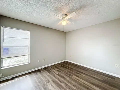 1684 Crystal Park Cir — Photo 10