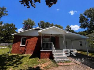 2718 S Thompson Dr, Mobile, AL 36606