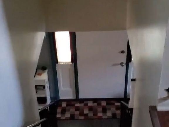 4th image of 24 Cayuga Ct