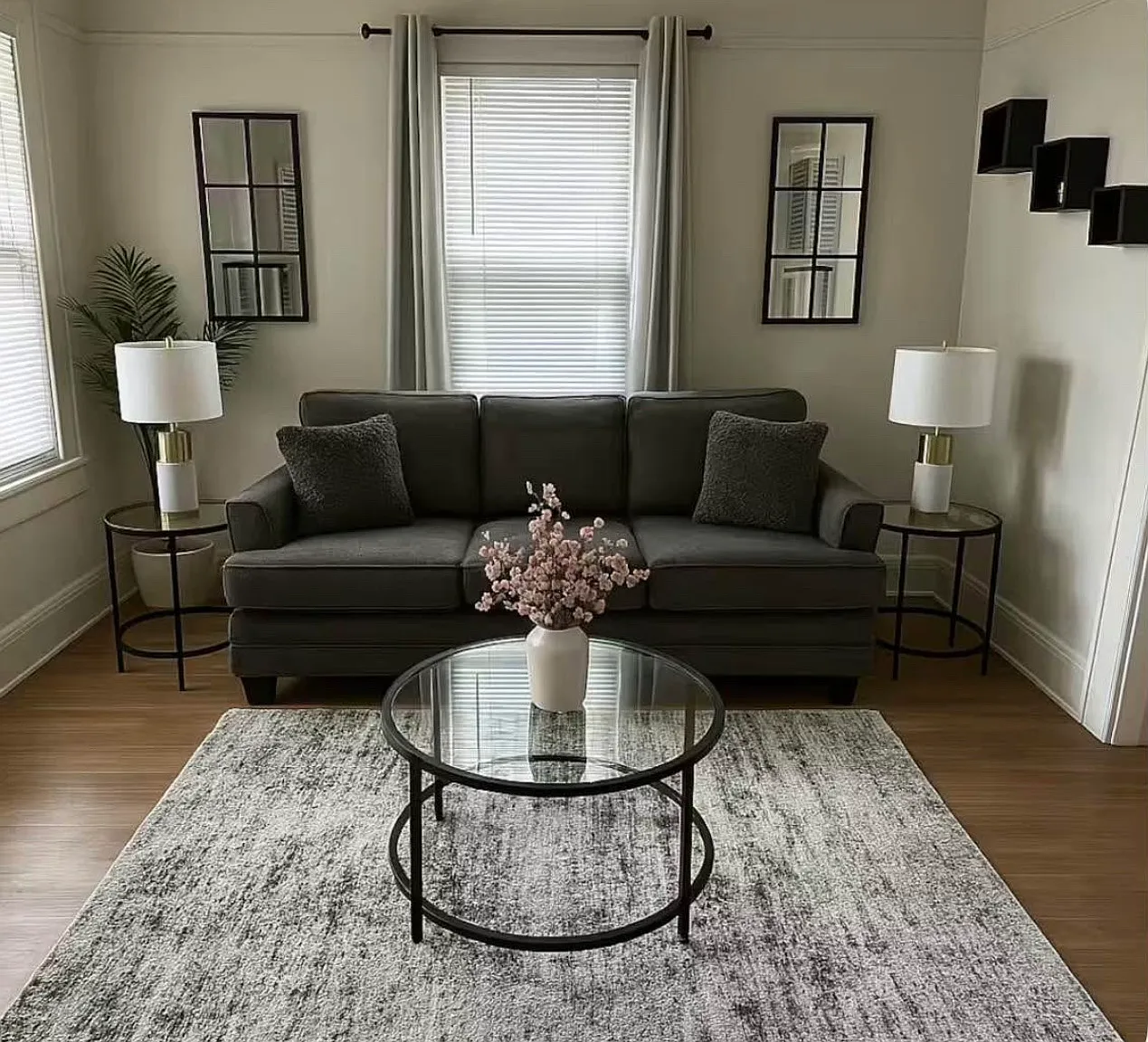 2 bed, 1200 sqft, $875 — Photo 1