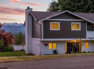 787 Evergreen Ave, Courtenay, BC