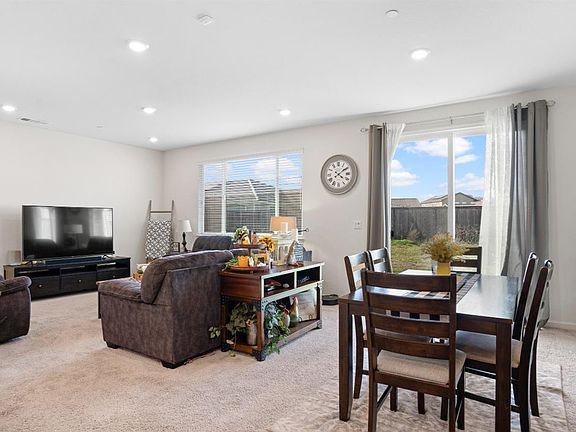 5th image of 745 Broadfork Circle