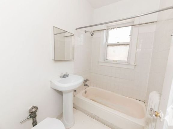 4th image of 6649 N Newgard Ave APT 1
