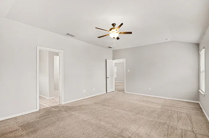424 Attalla St — Photo 9