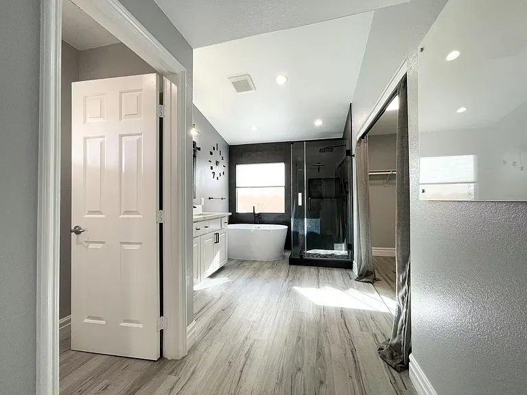 135 Tall Ruff Dr — Photo 28