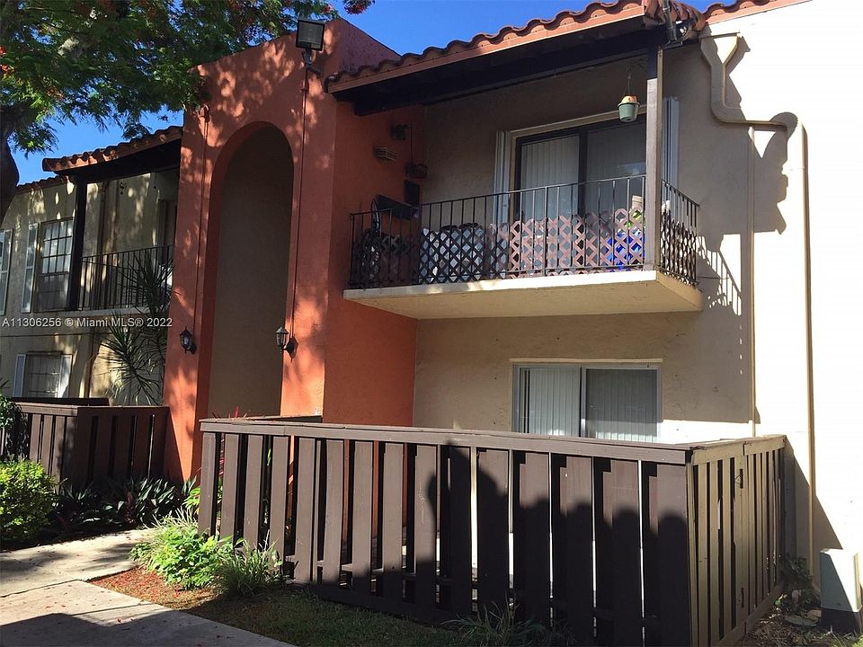 1st image of 10786 N Kendall Dr APT D15