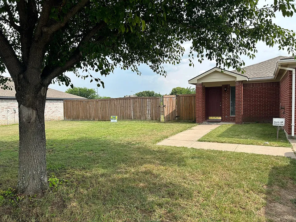 1116 Driftwood Ln