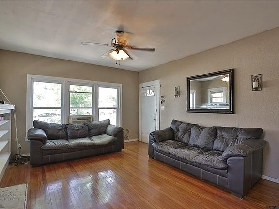 4th image of 1829 N 7th St