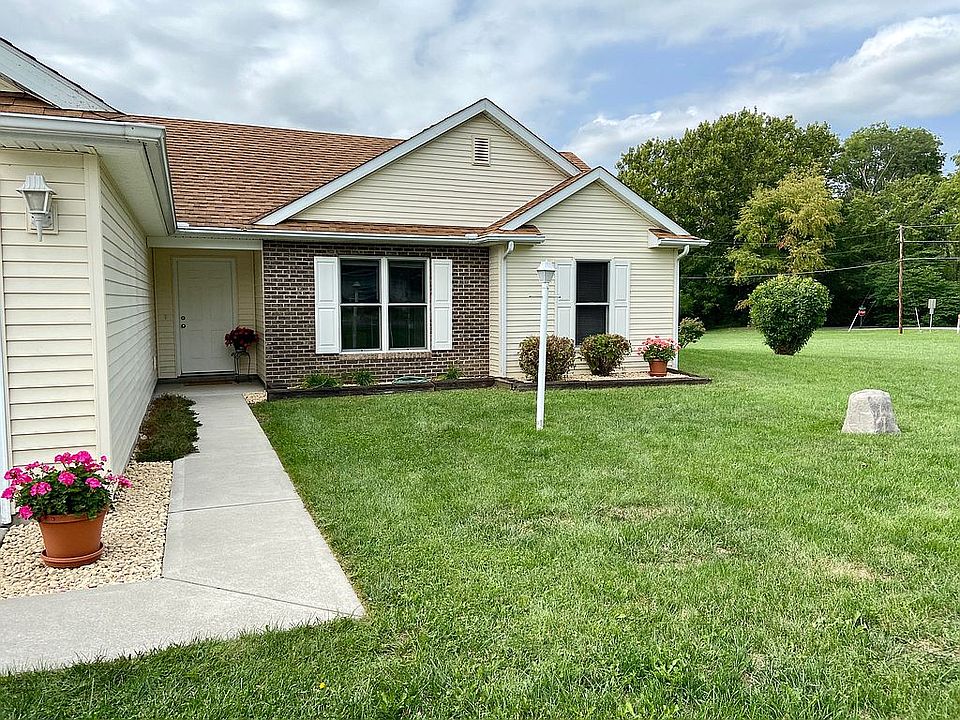 1st image of 5323 N Lake Dr