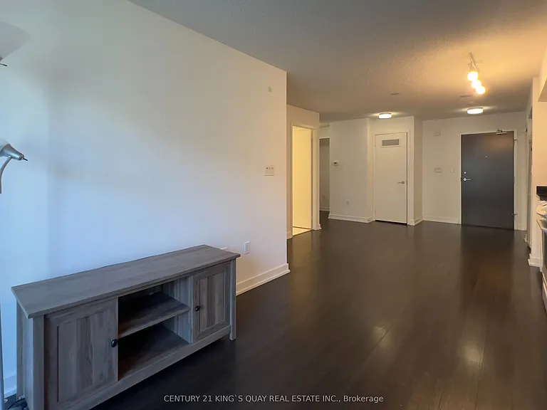 151 Dan Leckie Way #836 — Photo 6