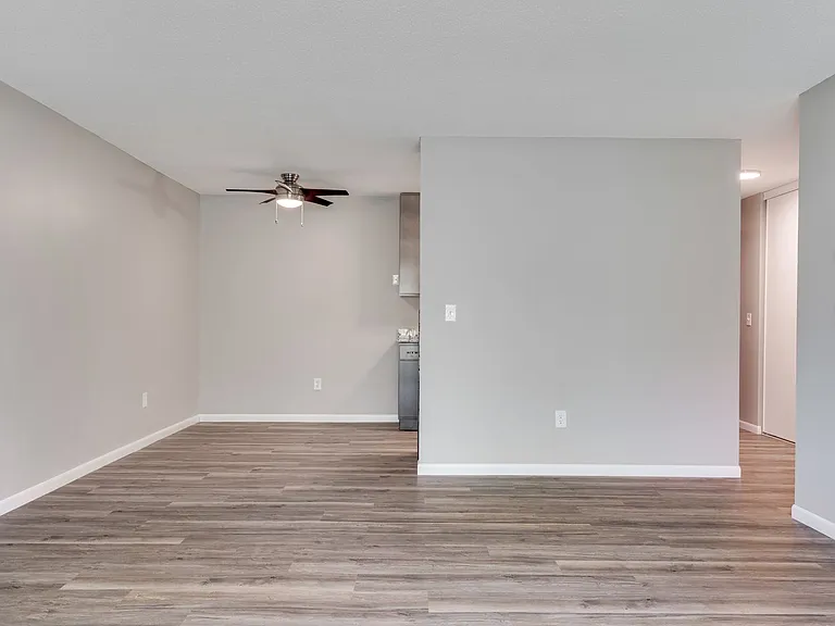 Garden Oaks Apartments — Photo 69