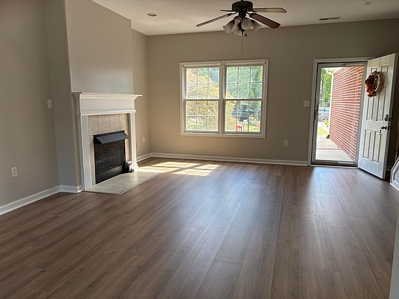 5th image of 213 Skyline Dr