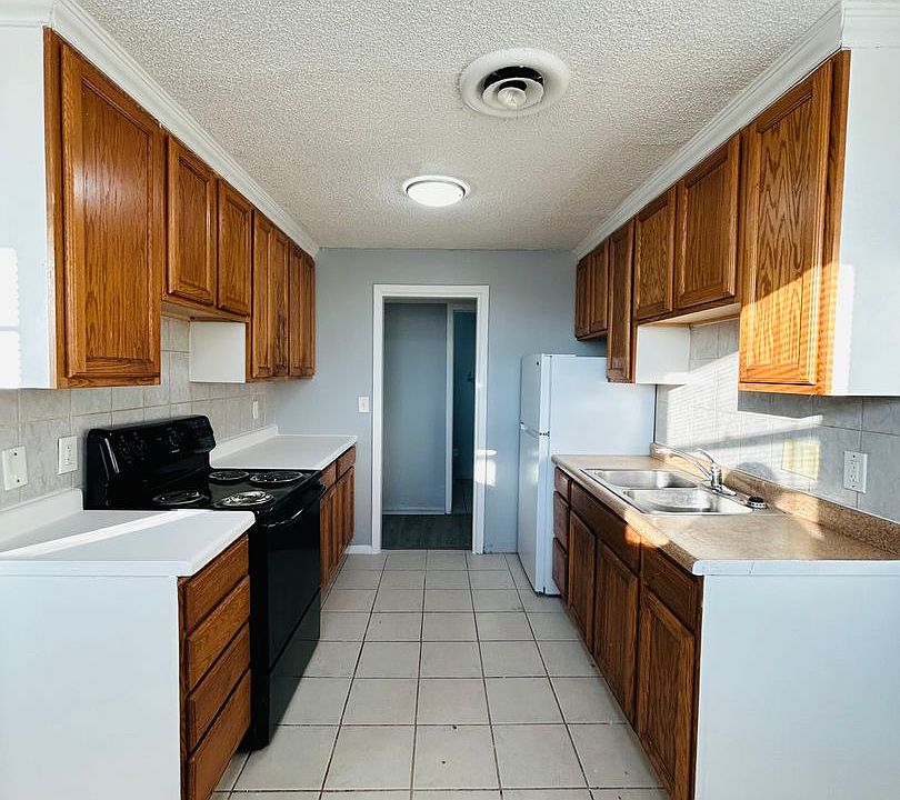 1st image of 4810 Boyd St #48103