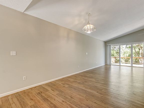 4th image of 2206 1st Ave