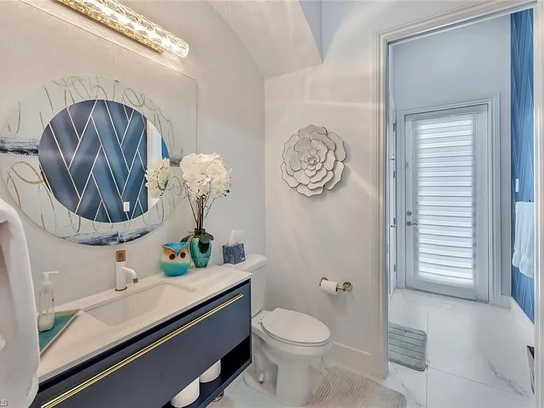 8957 Shenendoah Cir — Photo 36
