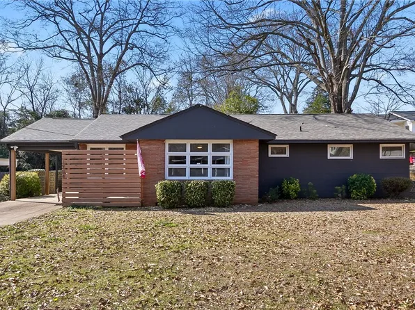 1904 22nd Ave, Northport, AL 35476