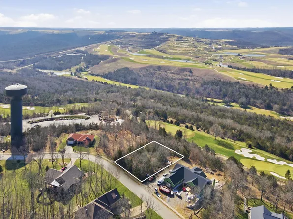 153 Windy Ridge Drive, Hollister, MO 65672