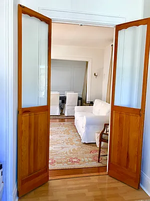 Rented by Halvatzis Realty | media 15