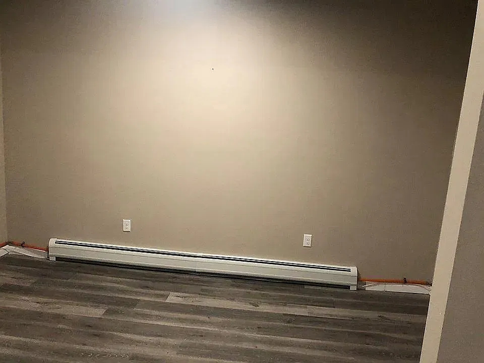 2 bed, 800 sqft, $1,799 — Photo 3
