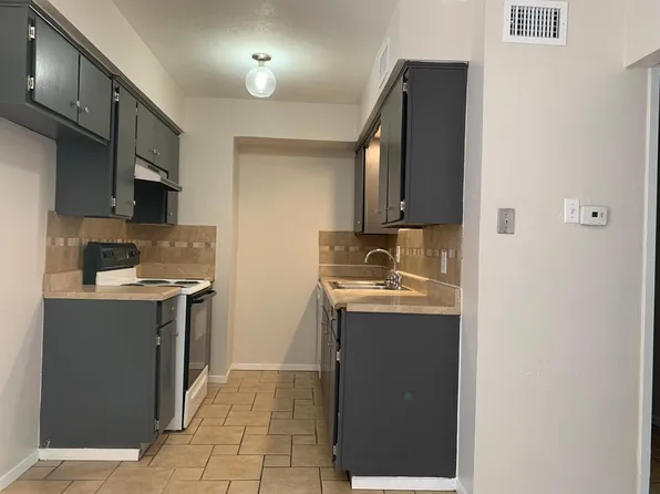 1905 W Morton St, Denison, TX 75020