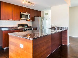 40 S Halsted St, Chicago, IL 60661