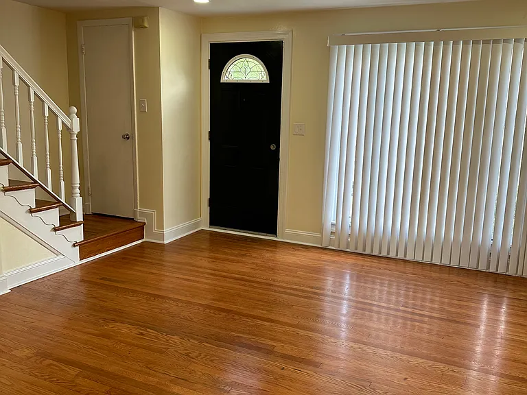1683 Langford Rd — Photo 32
