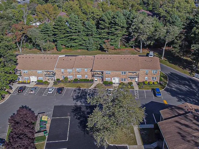Princeton Court CLO — Photo 41