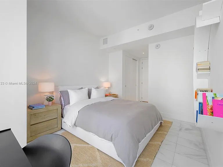 700 NE 26th Ter #1003 — Photo 7