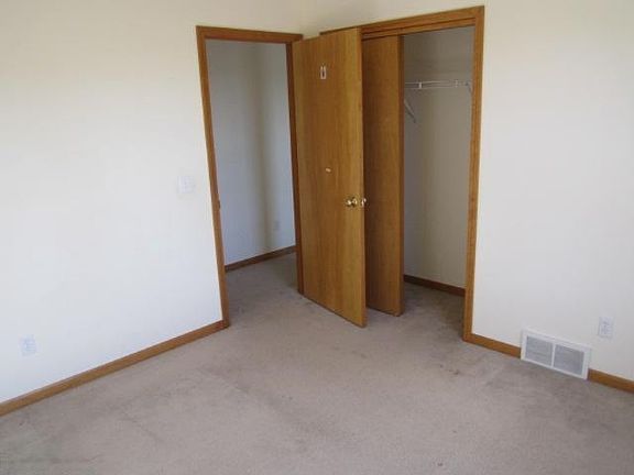 5th image of 3580 Haymeadow Dr