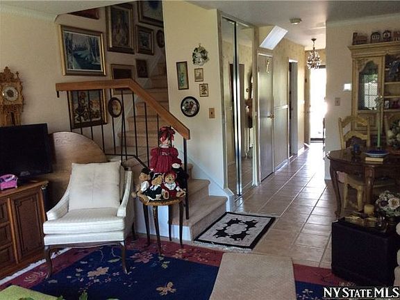 3rd image of 255 Aspen Ct Unit 255