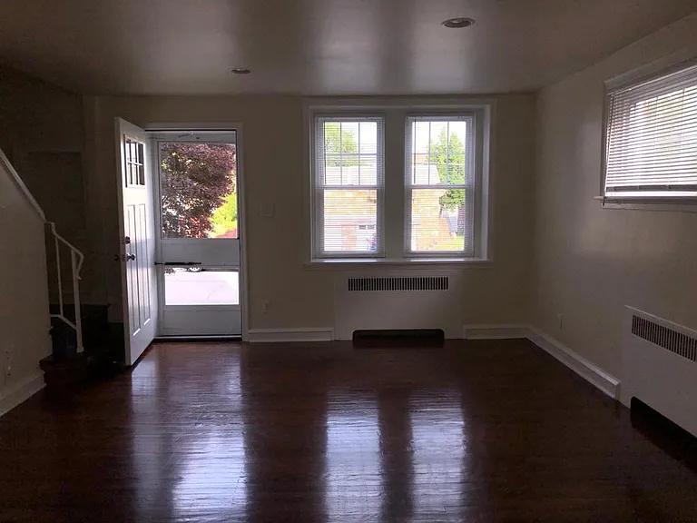 8328 Ridgeway St — Photo 13