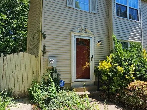 1 Gaudet Ct, Mantua, NJ 08051
