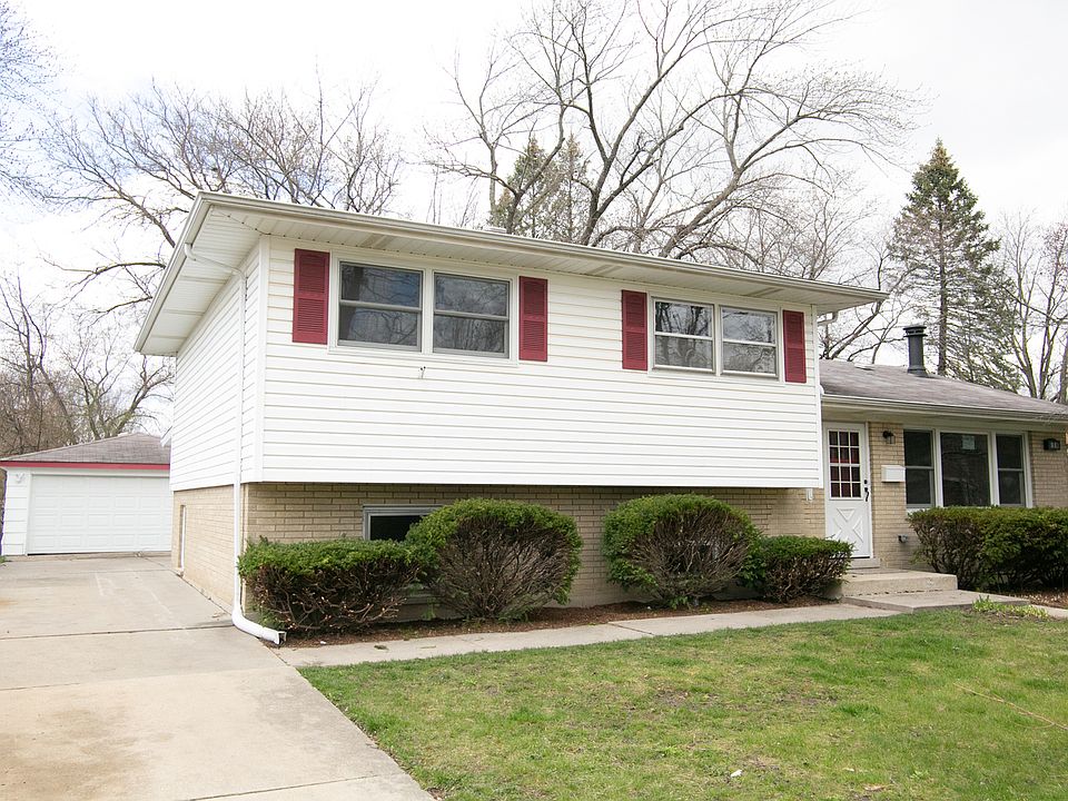 1st image of 614 Carroll Pkwy