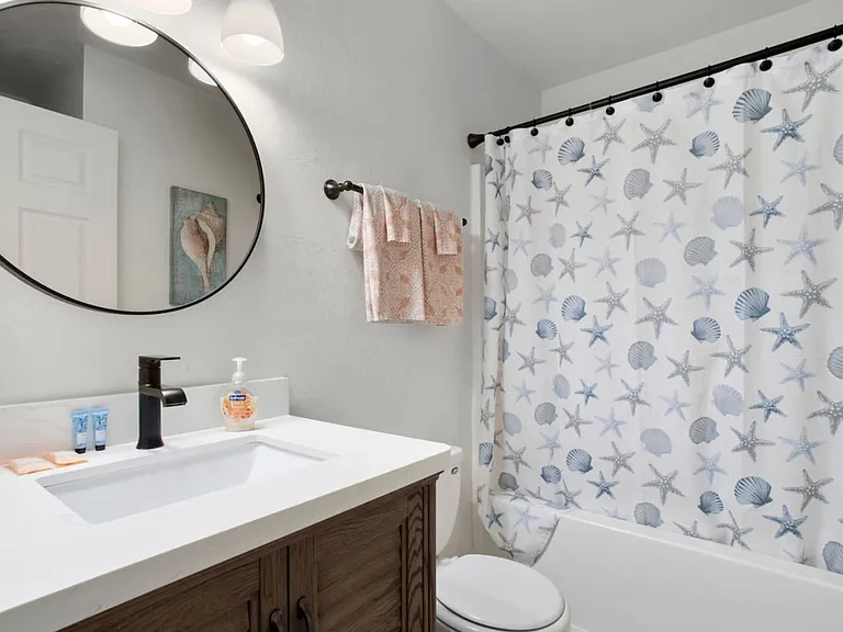 233 Palmetto Ln #B — Photo 10
