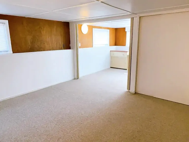 2308 Jefferson Ave — Photo 13