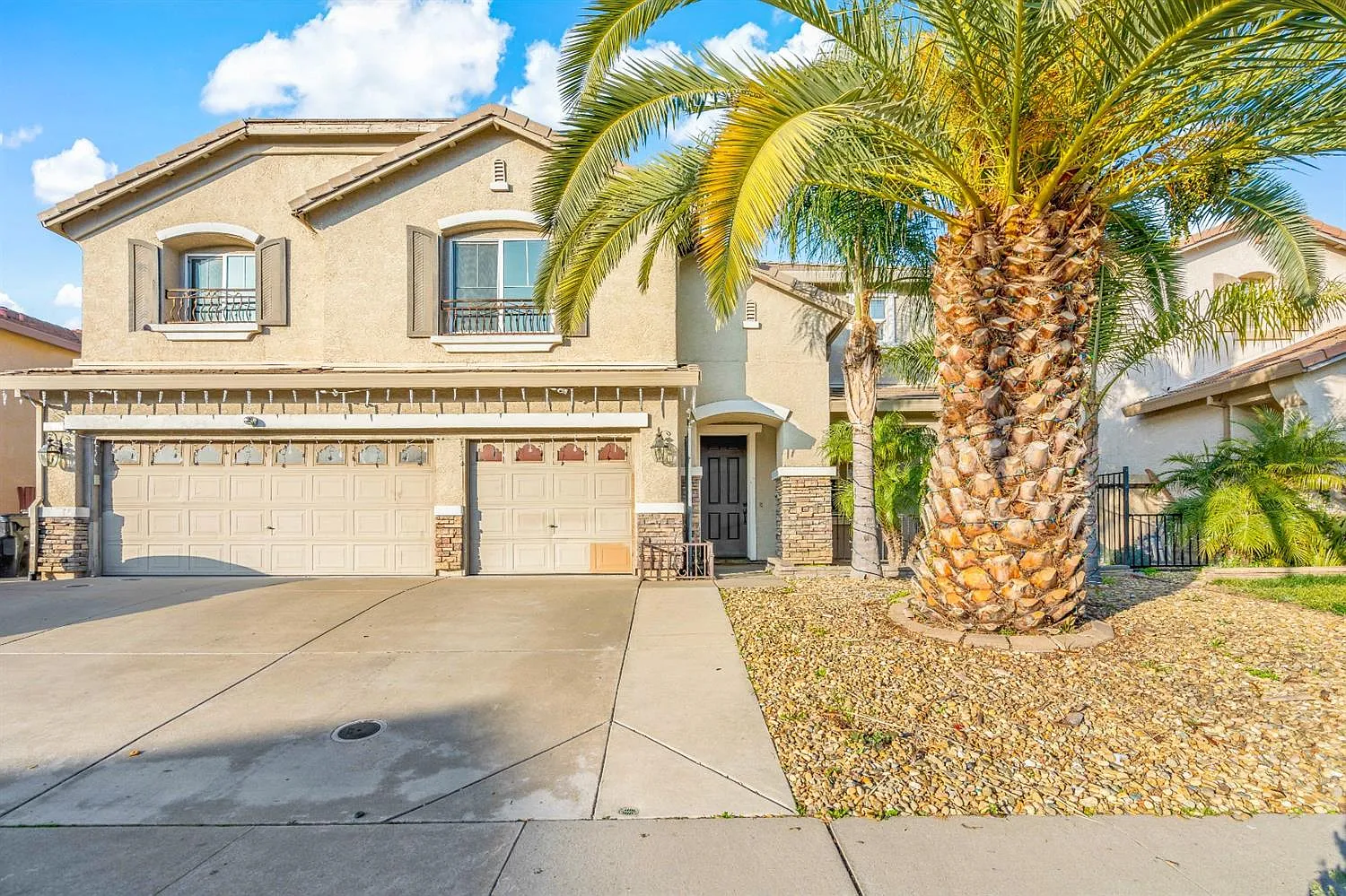 4512 Winje Dr photo 1